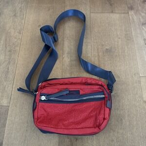 Jambu & Co Crossbody Bag – Red/Blue Color Block Purse, Lightweight Everyday